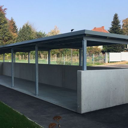 Carport aus Metall