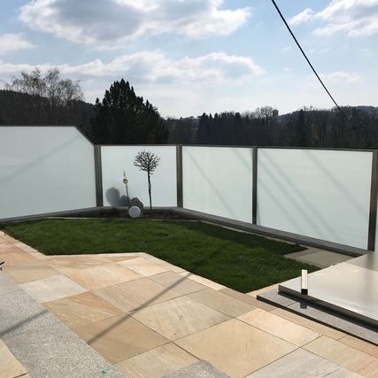 Wintergarten & Sichtschutz aus Metall