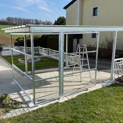 Carport aus Metall